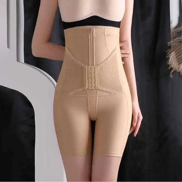 An bhfuil an Chorp Shaping Jumpsuit ag Réabhlóidiú Aclaíochta agus Faisean?
